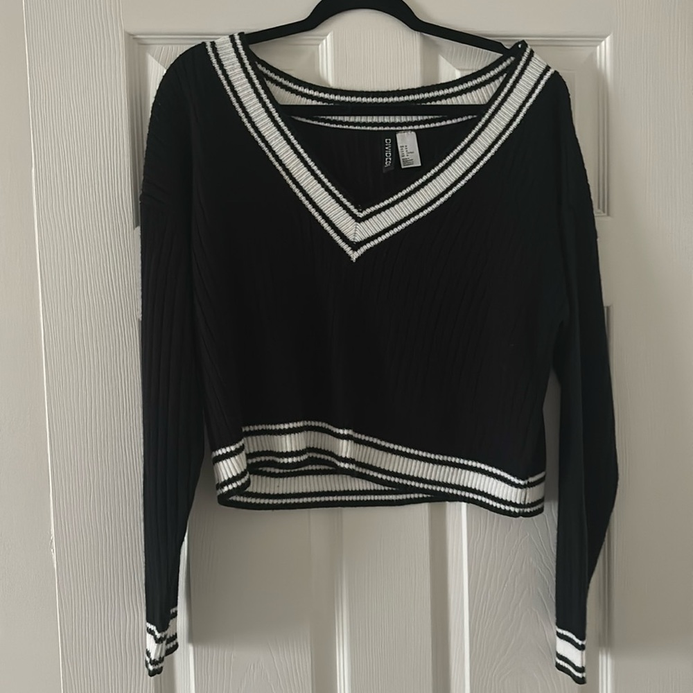 H&M sweater
